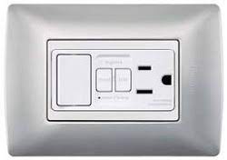 CONTACTO DUPLEX 2P+T GRIS 15A