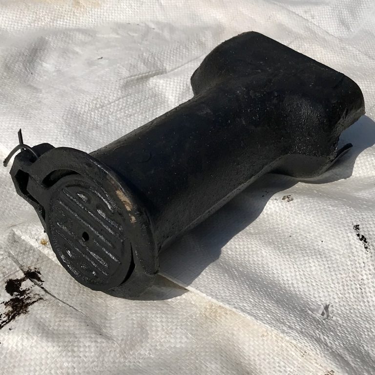 BOTA P/LLAVE DE BANQUETA CORTA
